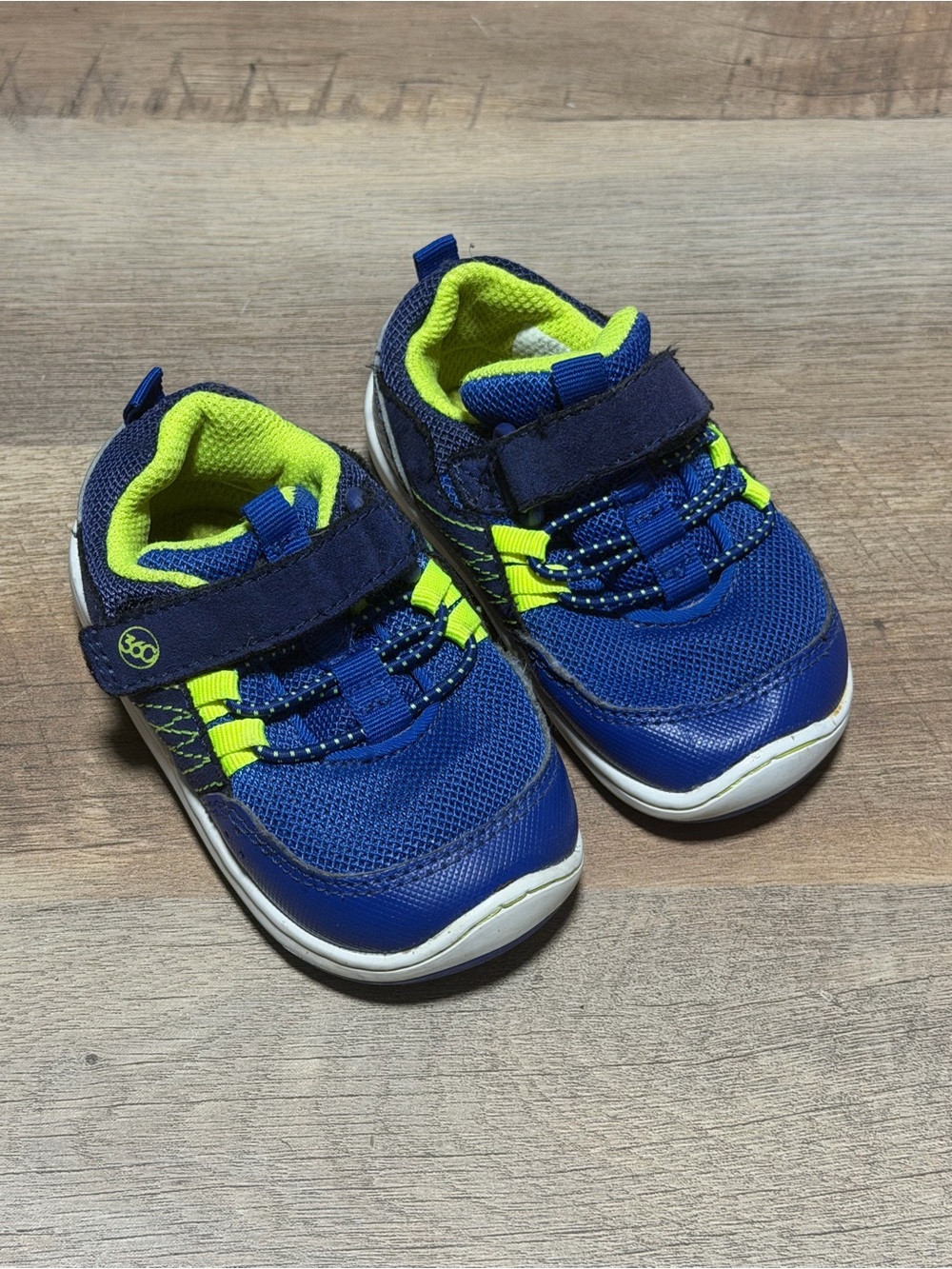 Stride Rite 360 Toddler Athletic Sneakers | Size 4.5